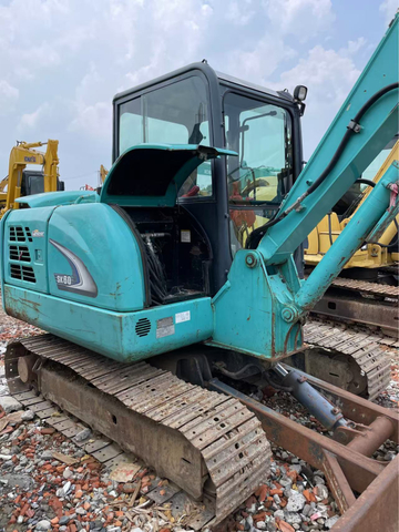 Pelle sur chenilles Kobelco SK60 d'occasion avec moteur Yanmar en bon &eacute;tat